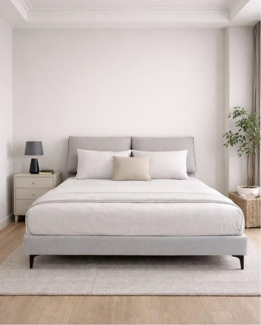 臥室 BEDROOM